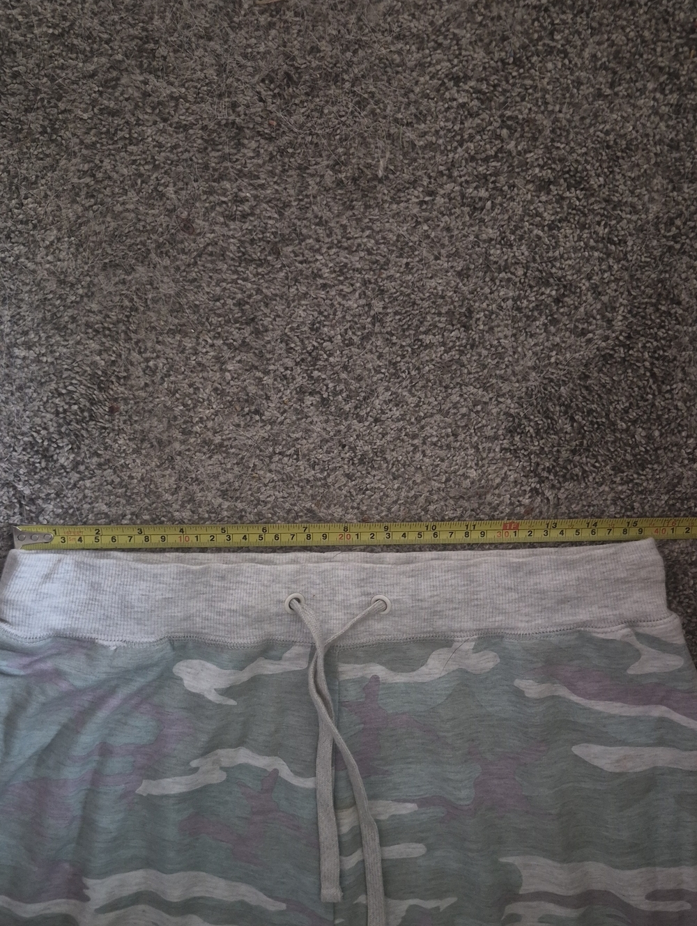 NWOT Thread & Supply Women's Camoflauge Jogger Sweatpants. Medium - Picture 5 of 5